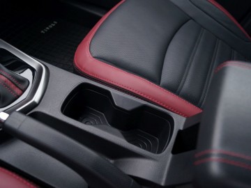 SsangYong Tivoli 1.5 T-GDI Sapphire FWD AT6 163 KM &ndash; Oryginał z Korei